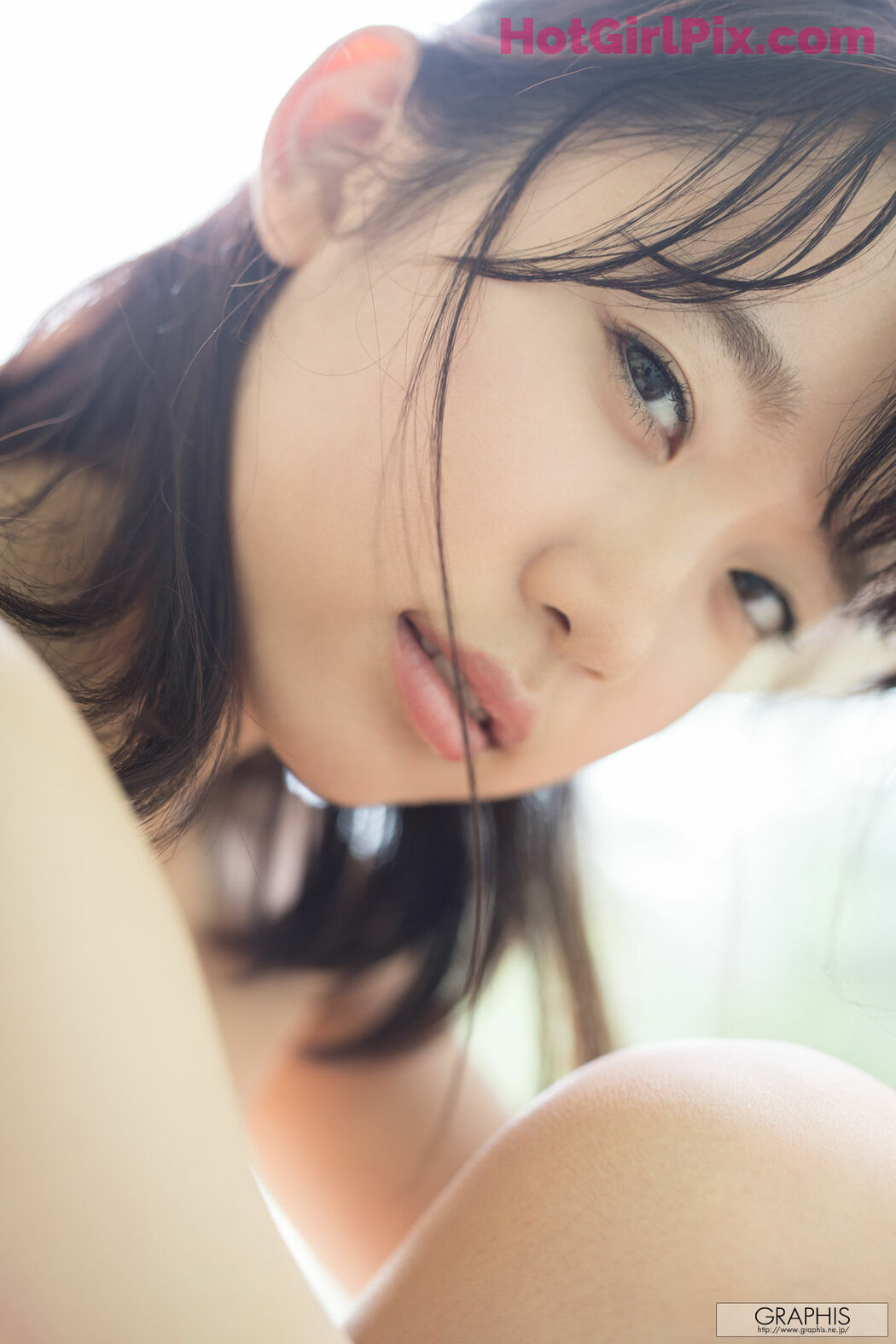 [Graphis] Yura Kano - First Gravure