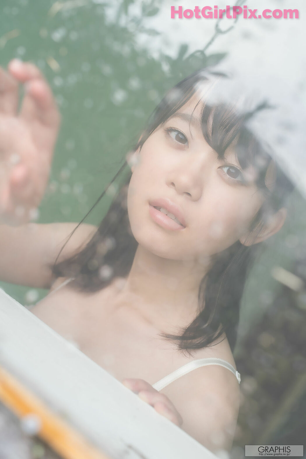 [Graphis] Yura Kano - First Gravure