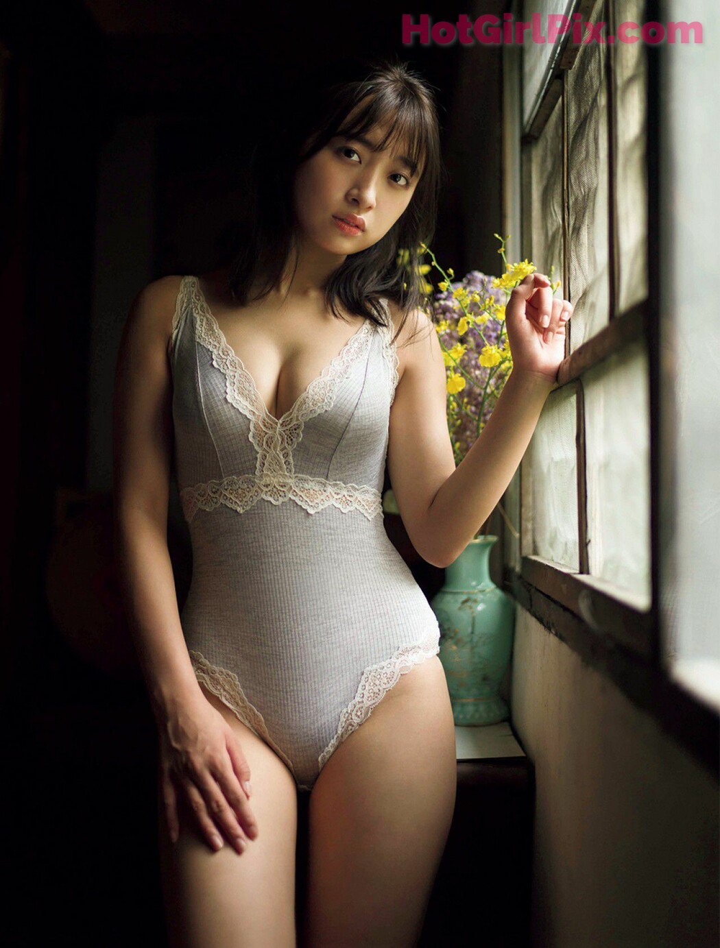 [FRIDAY] Koume Watanabe - SUPER GiRLS Pure White Lingerie!