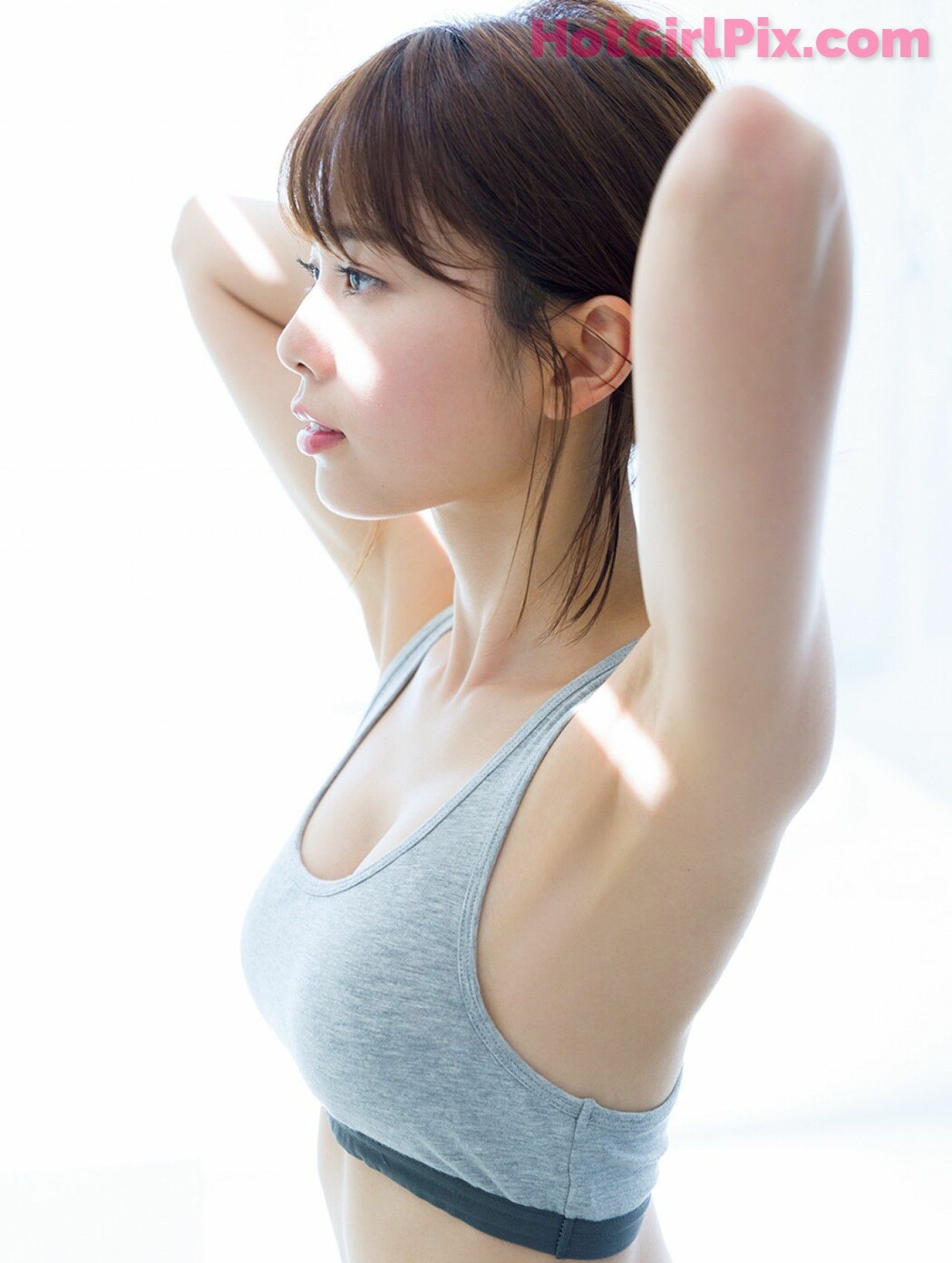 [FRIDAY] Nishimura Hinoka "「ラストアイドル」, 23-year-old beauty がビキニ映え!