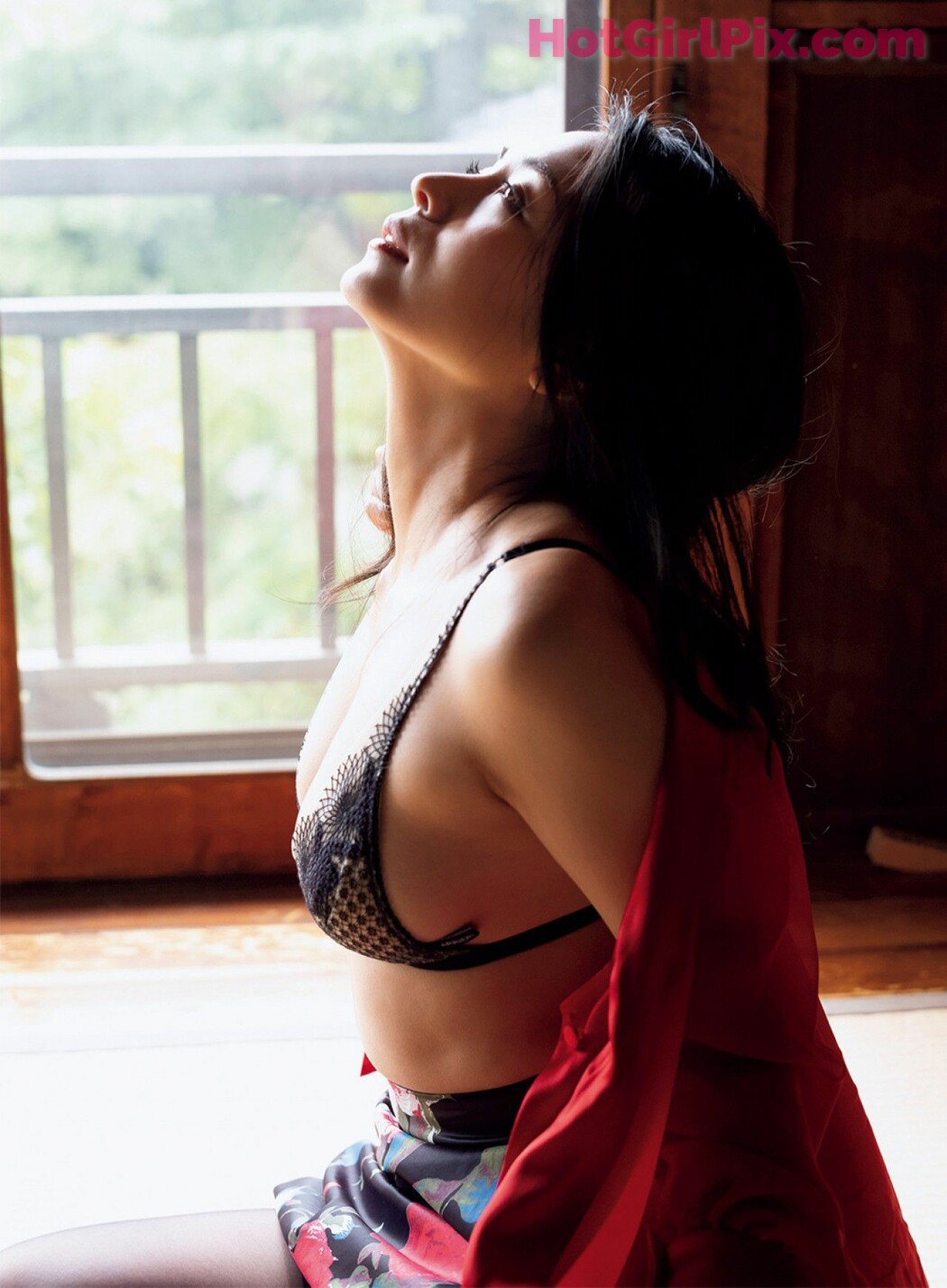 [FRIDAY] Yukie Kawamura - "Vivid NUDY" Photo