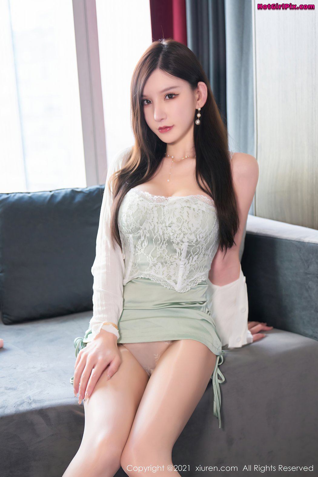 [XIUREN] No.4054 Zhou Yuxi 周于希Sandy