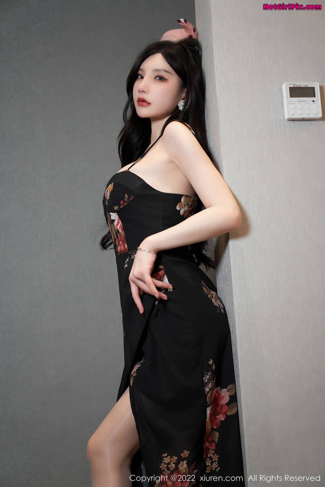 [XIUREN] No.4799 Zhou Yuxi 周于希Sally (Zhou Yuxi 周于希Sandy)