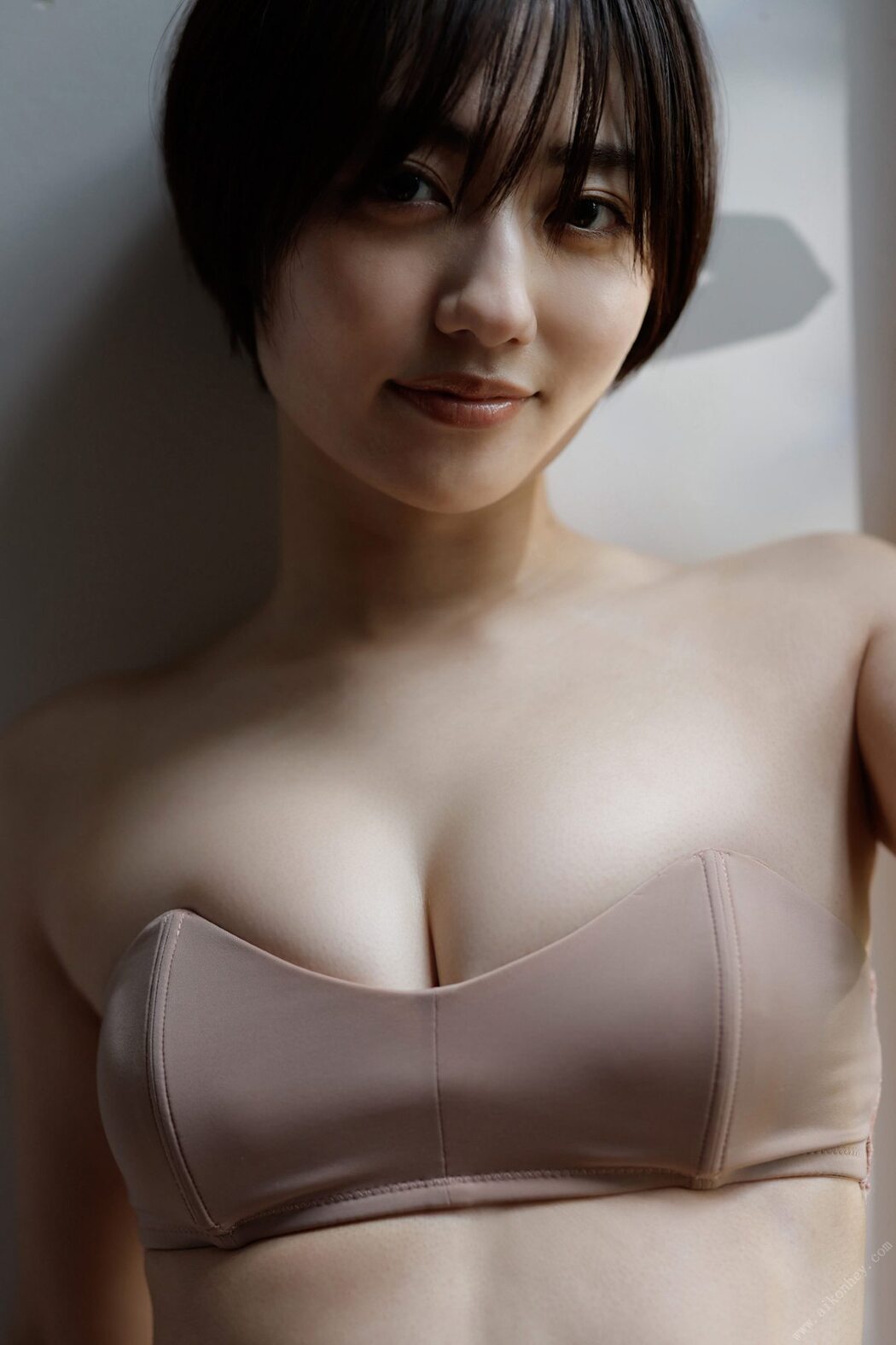 FRIDAY Digital Photobook Kazusa Okuyama 奥山かずさ – Re-love love again 再恋 再ビ恋ヲスル 2022-07-29