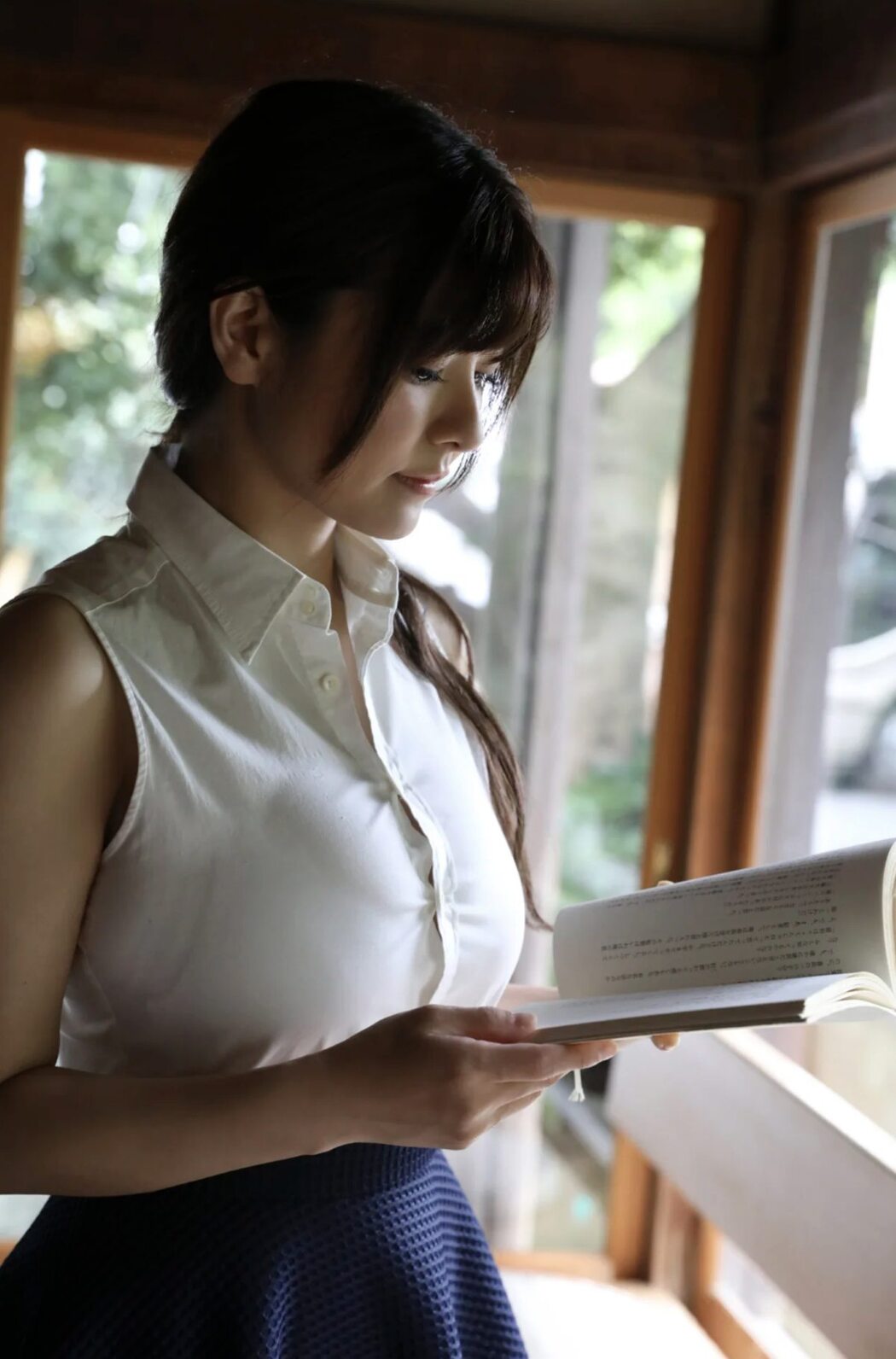 FRIDAY Digital Photobook Miri Hanai 花井美理 – Lifting of the ban H cup naked 解禁 Hカップ裸身 2020-03-06