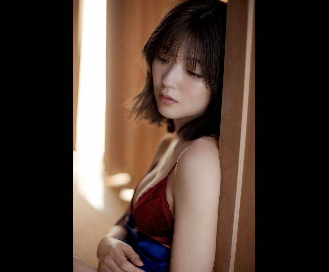 FRIDAY Mio Kudo 工藤美桜 – Monthly Girl 011 マンスリーガール011 2022-04-28