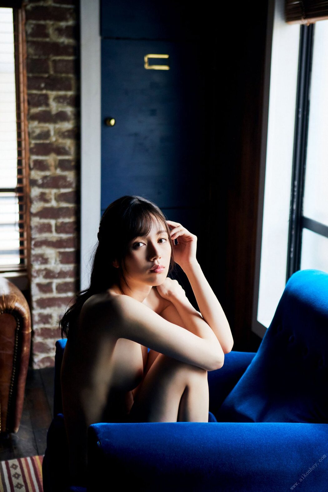 FRIDAY Digital Photobook Remu Suzumori 涼森れむ – The most beautiful hair nude in the world 世界一美しいヘアヌード Red ver 2022-07-08