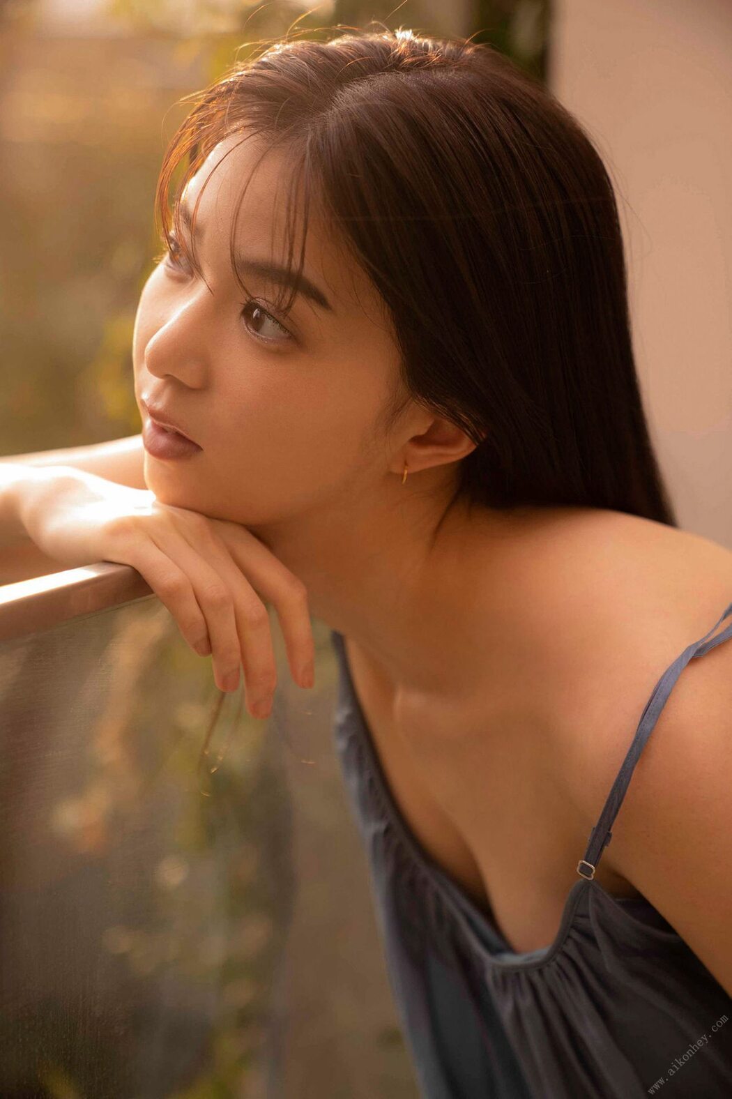FRIDAY Digital Photobook 2022-05-06 Riko Matsudaira 松平璃子 – Glossy body 艶めくボディ