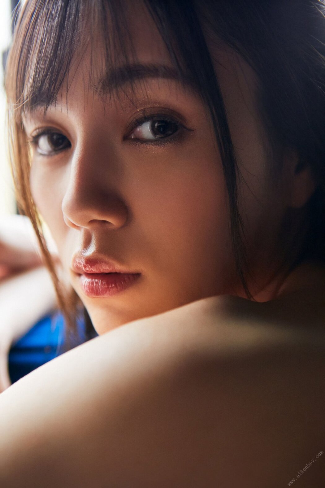FRIDAY Digital Photobook Remu Suzumori 涼森れむ – The most beautiful hair nude in the world 世界一美しいヘアヌード Red ver 2022-07-08