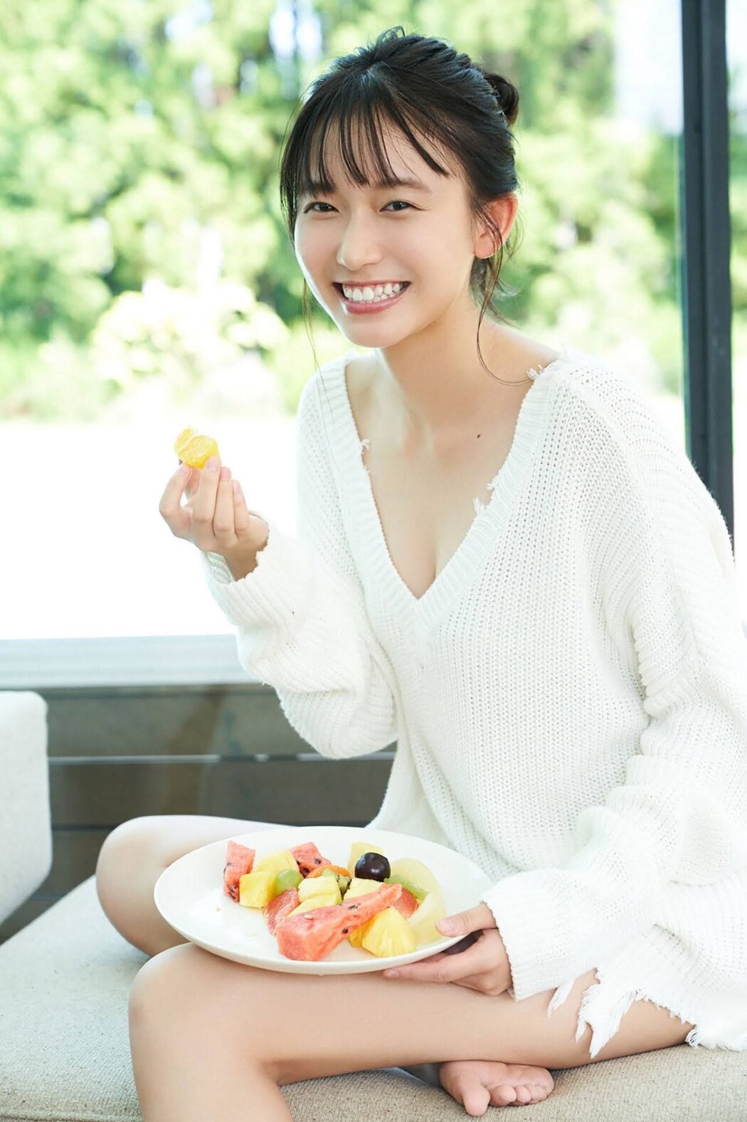 ZIP 岡お天気キャスター 志田音々現役女子大生の初ビキニ Vol.3 未公開 119 カット完全版 FRIDAY デジタル写真集 A