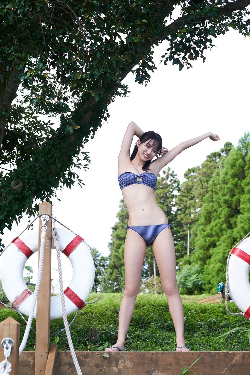 ZIP 岡お天気キャスター 志田音々現役女子大生の初ビキニ Vol.3 未公開 119 カット完全版 FRIDAY デジタル写真集 A