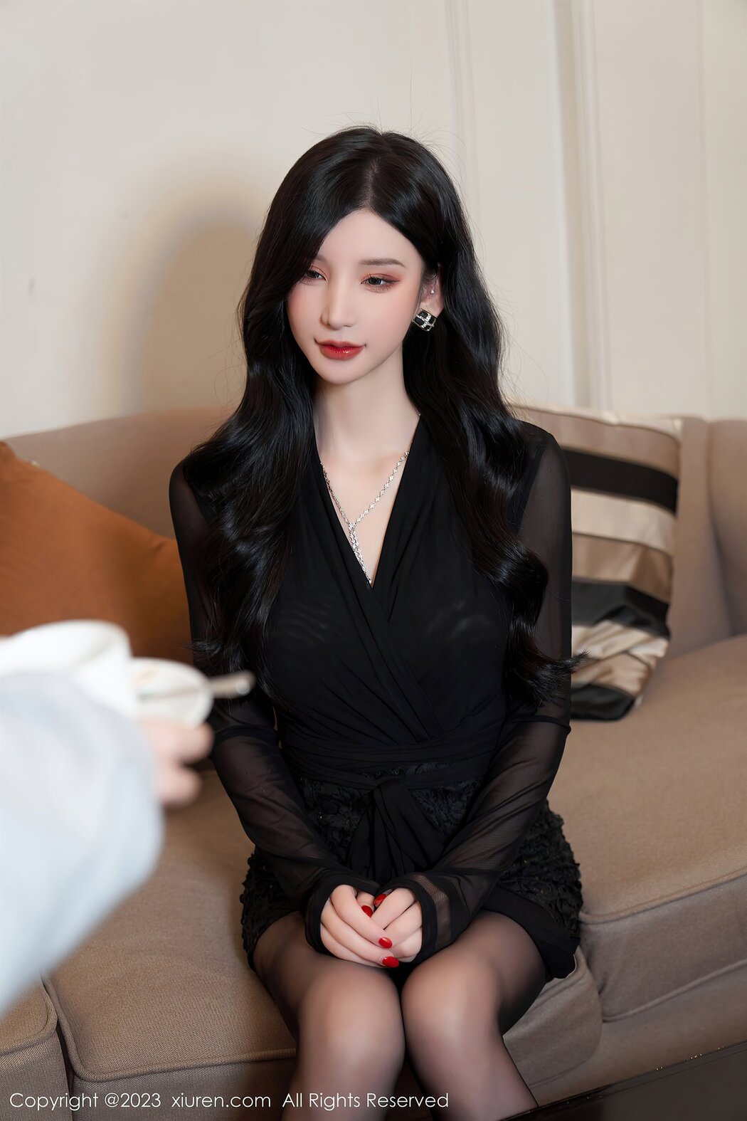 [XIUREN] No.6853 Zhou Yu Xi Sally