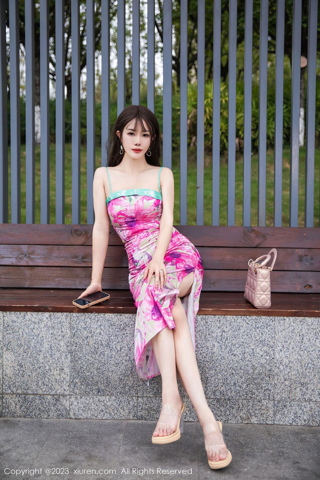 [XIUREN] No.7065 Yan Li Ya Yuliya