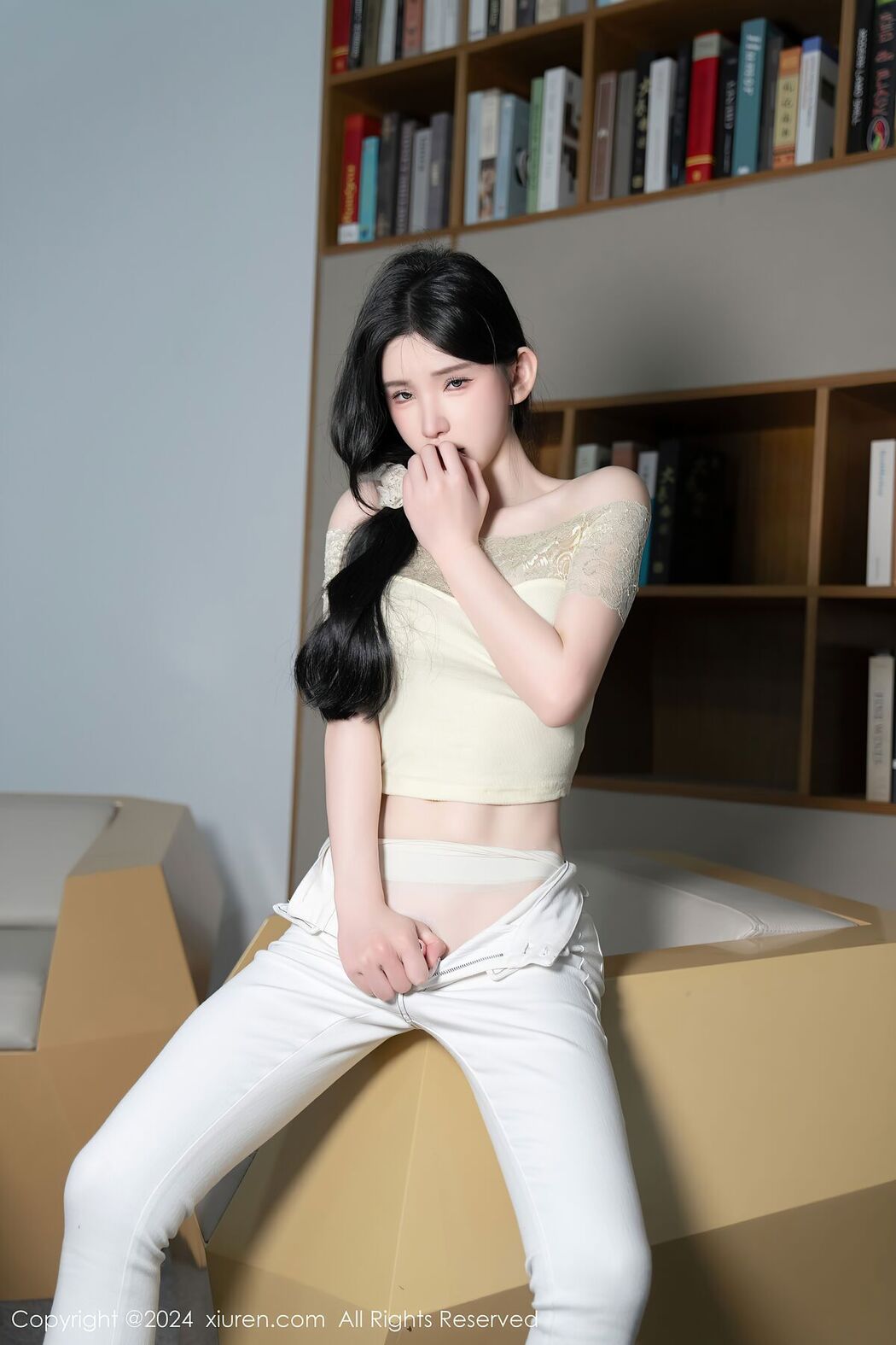 [XIUREN] No.8633 Zhou Yu Xi Sally