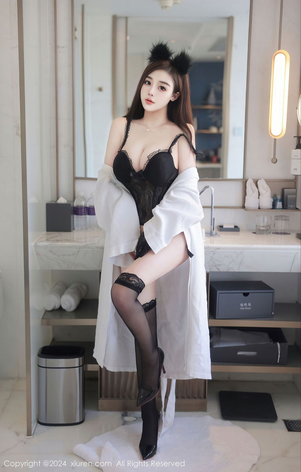 [XIUREN] No.8327 Wang Ya Shan Shi Wo