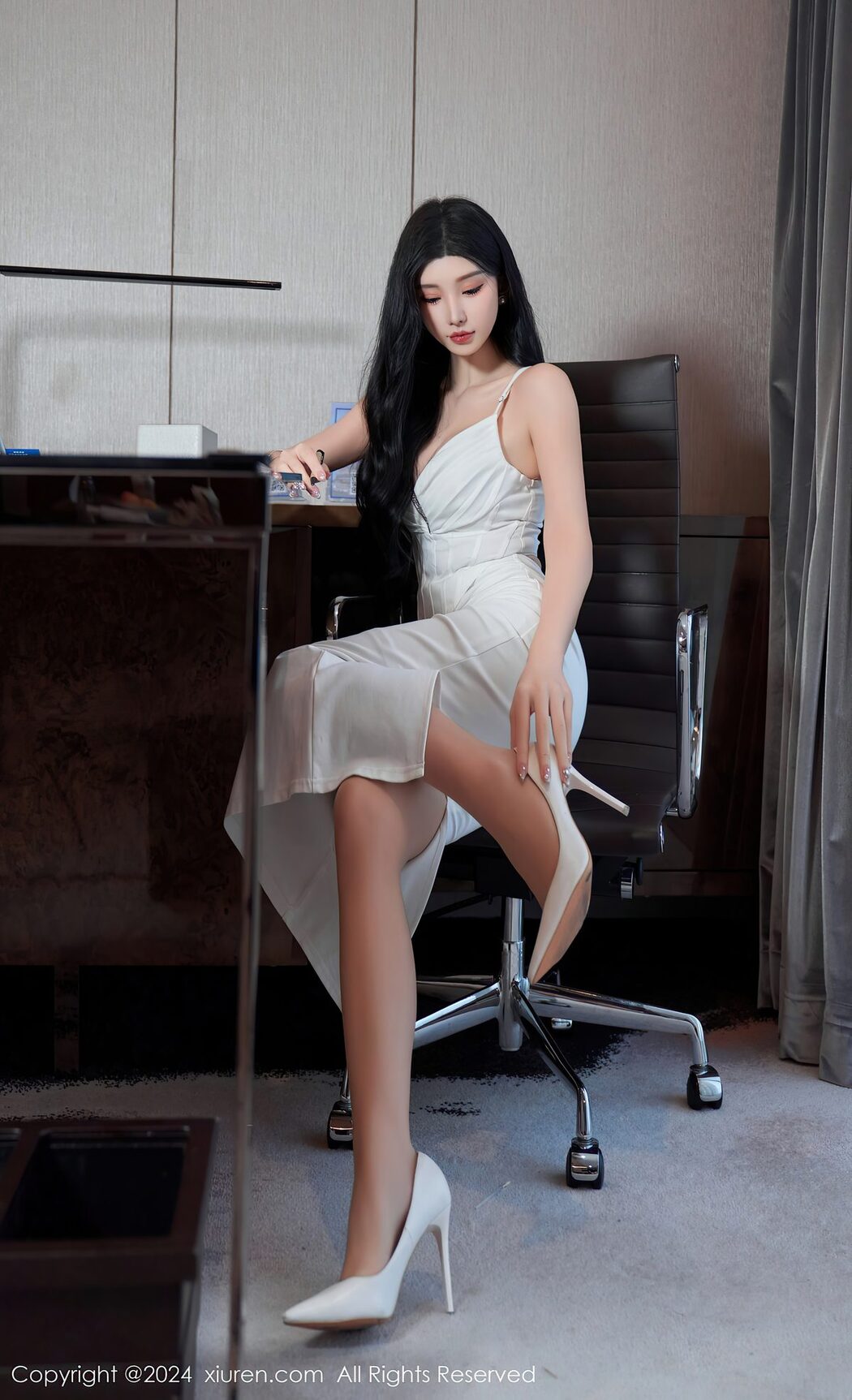 [XIUREN] No.7921 Zhou Yu Xi Sally