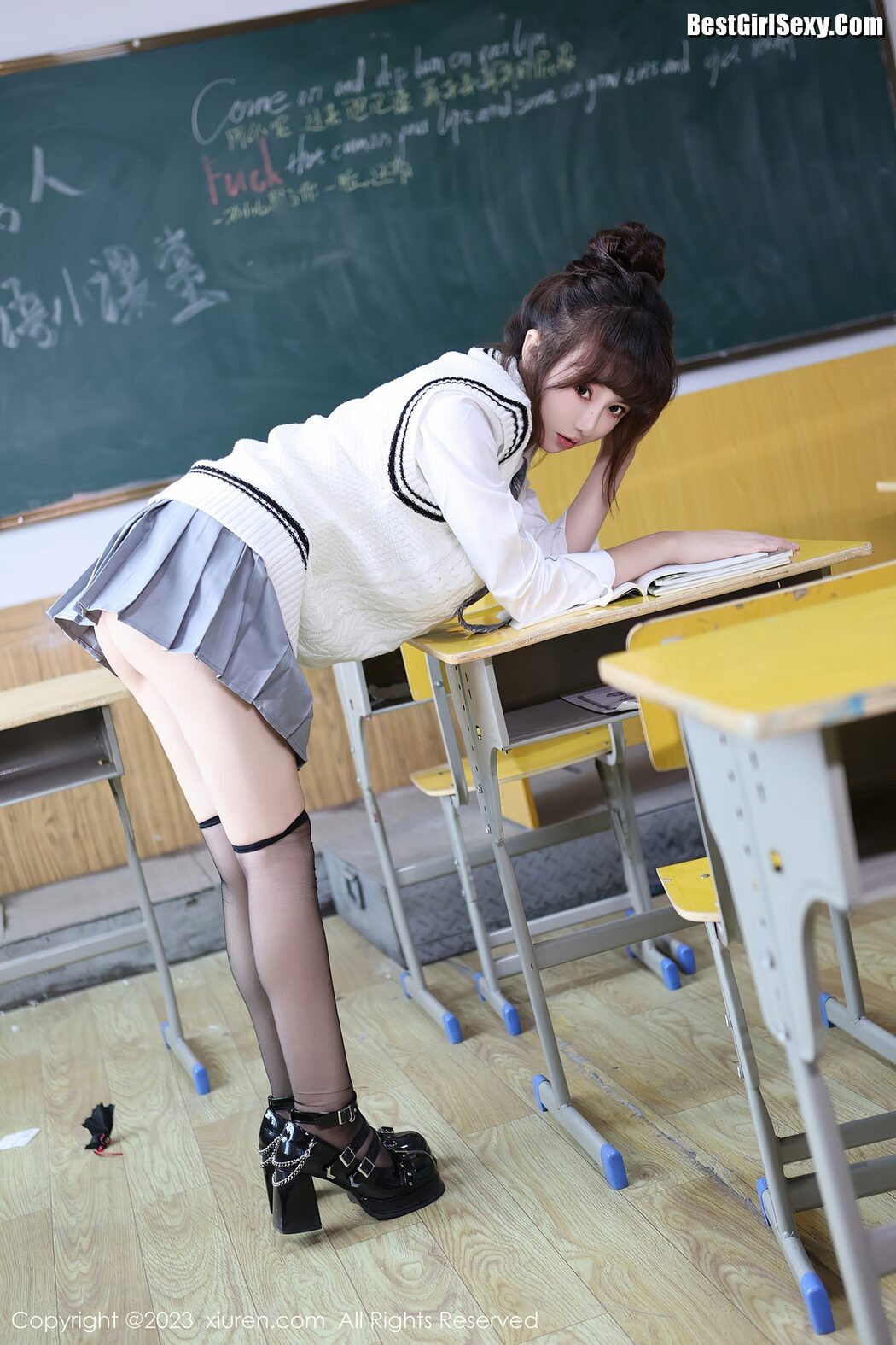 [XIUREN] No.7712 Bai Xiao Xiao