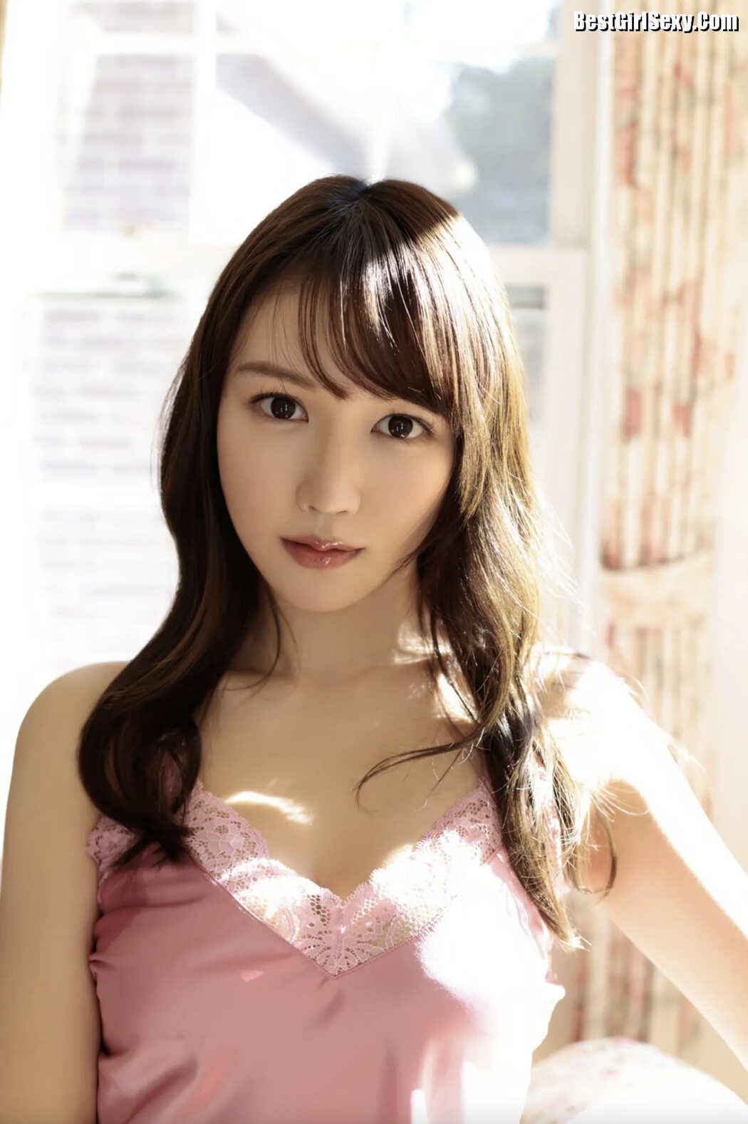 FRIDAY Tachibana Aina 橘和奈 – Virgin Flight Vol.3
