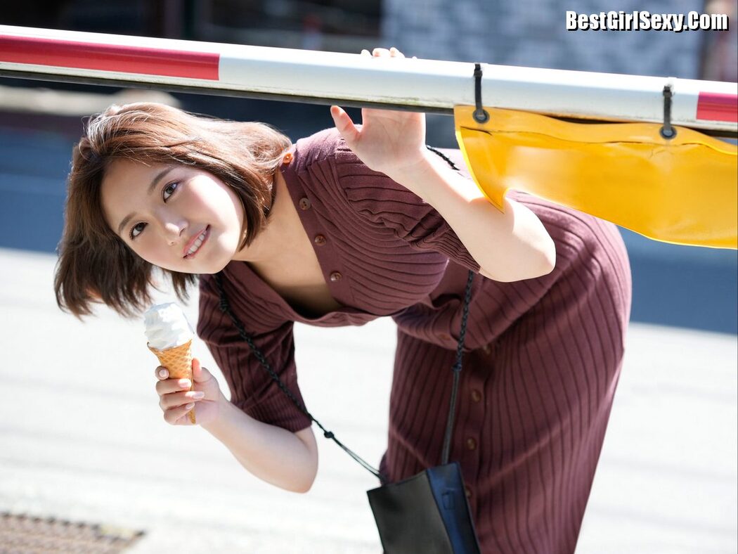 FRIDAY Owada Nana 大和田南那 – Lip Of Slight Fever