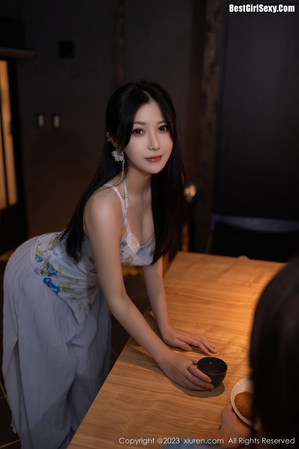 [XIUREN] No.7681 Yu Zi Jiang Fish