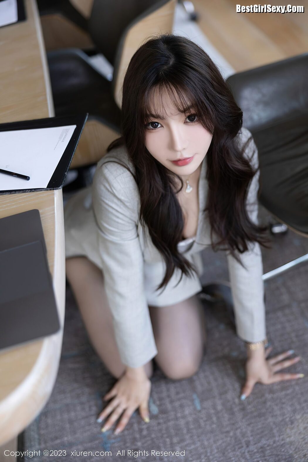 [XIUREN] No.7577 Xu Li Zhi Booty