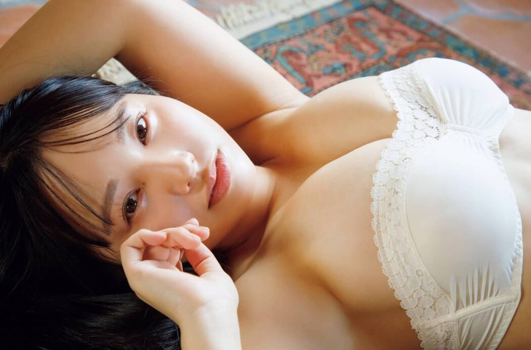 FRIDAY Digital Photobook 2023-09-22 Yuzuha Hongo 本郷柚巴 – Happiness