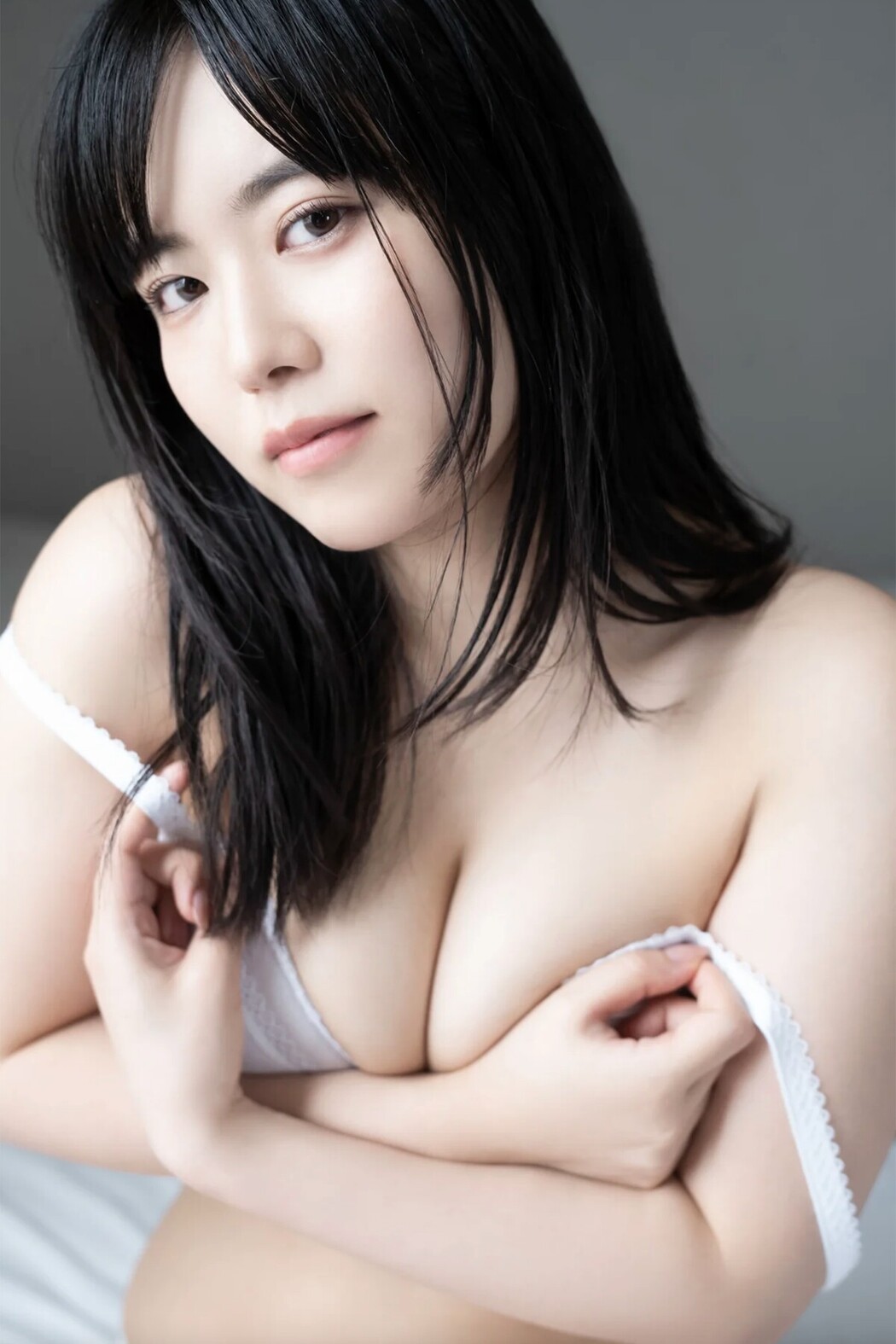 FRIDAYデジタル写真集 2023.06.14 Umi Shinonome 東雲うみ – G Cup Milk And 100cm Hips Two-sword Gravure Cover Photo