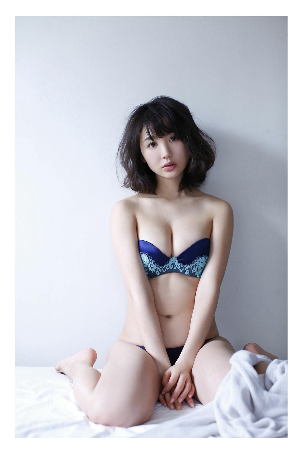 FRIDAYデジタル写真集 Ono Nonoka おのののか – Glossy E-Cup Body