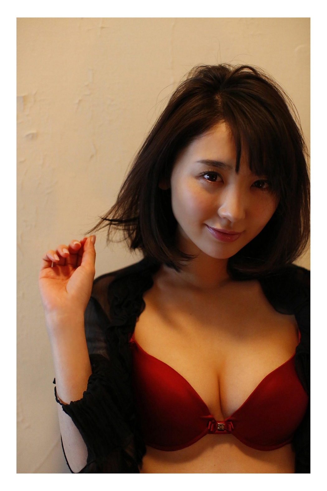 FRIDAYデジタル写真集 Ono Nonoka おのののか – Glossy E-Cup Body