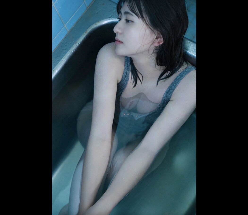 FRIDAYデジタル写真集 Minami Yamada 山田南実 – Hatachi Is Juicy Body
