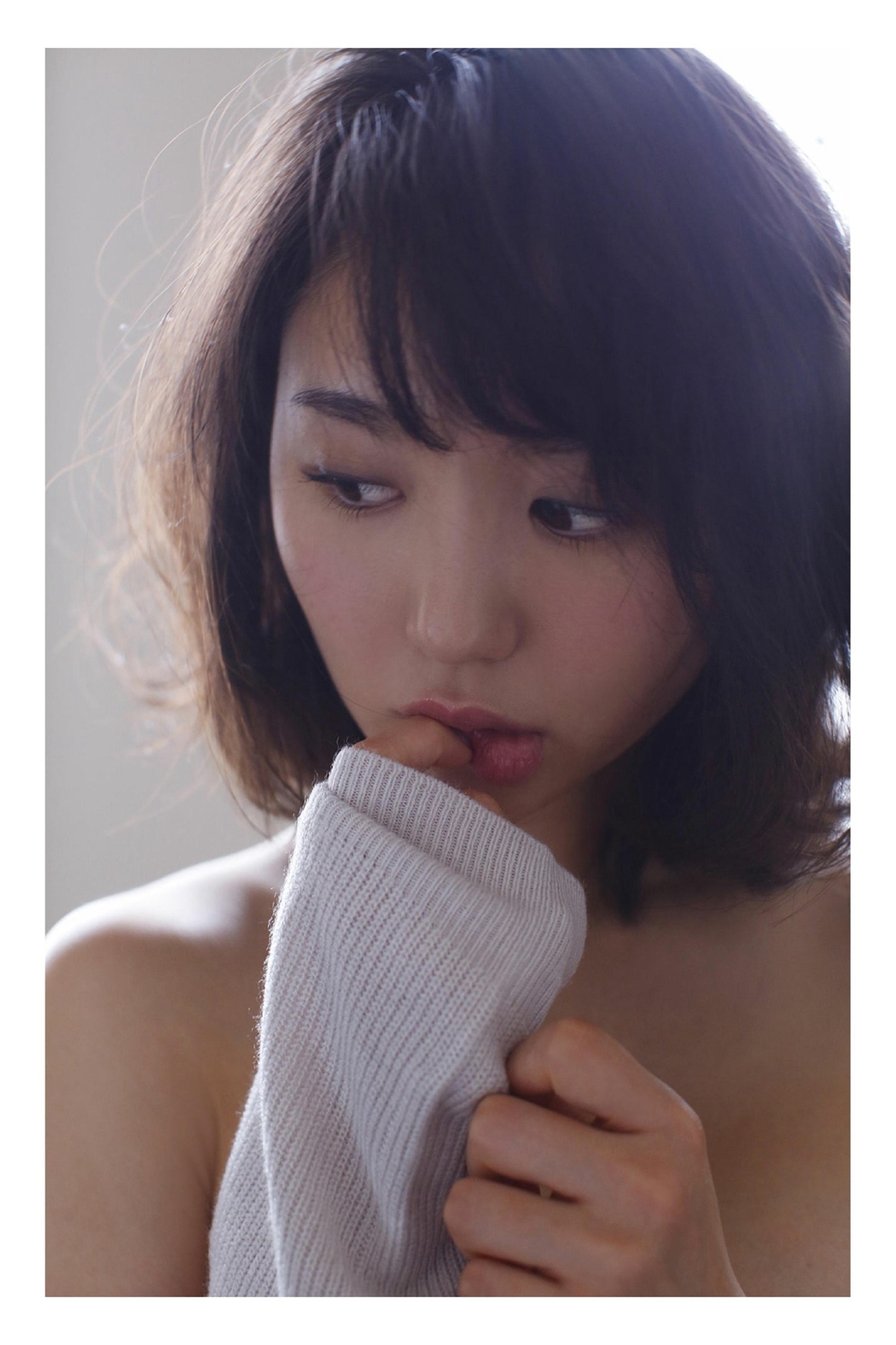 FRIDAYデジタル写真集 Ono Nonoka おのののか – Glossy E-Cup Body