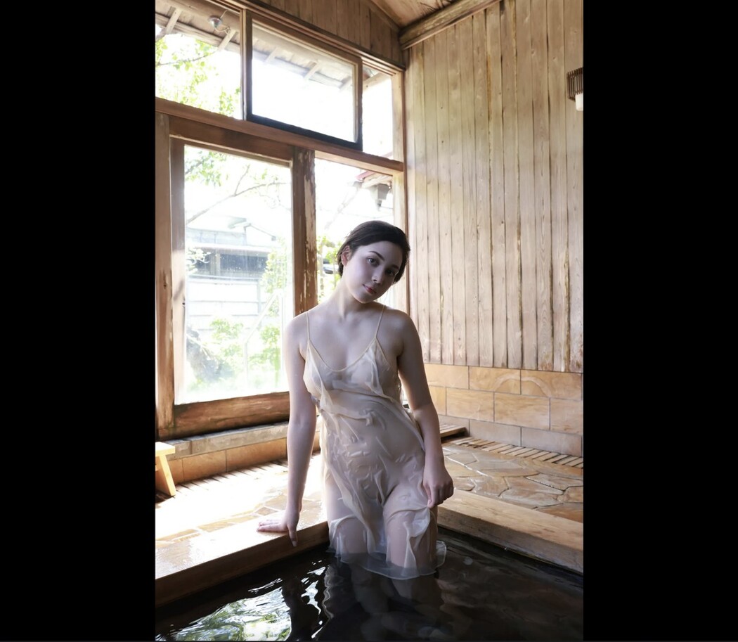 Photobook ミッシェル愛美 Secret Lover Vol.1 FRIDAY Digital Photo Book