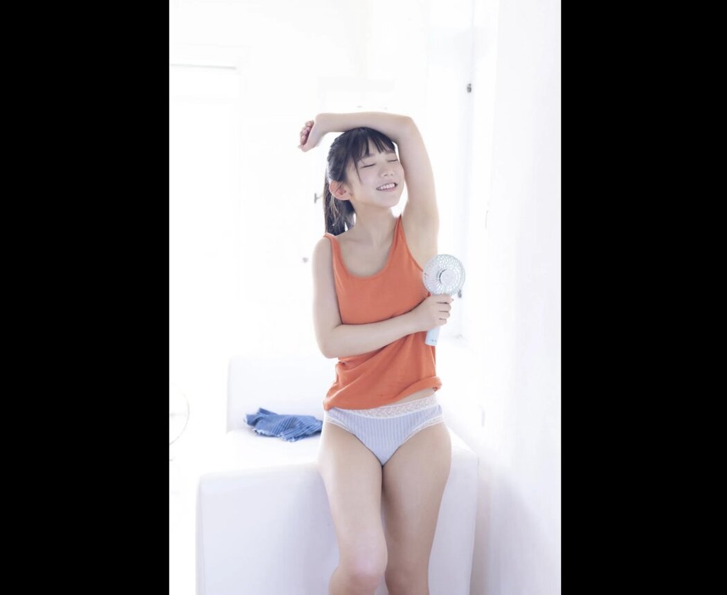 Photobook 長澤茉里奈 まりちゅうイーツのお届けでーす FRIDAYデジタル写真集 No Watermark