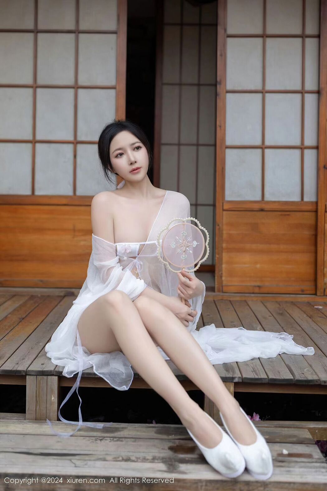 [XIUREN] No.8927 Yu Zi Jiang Fish