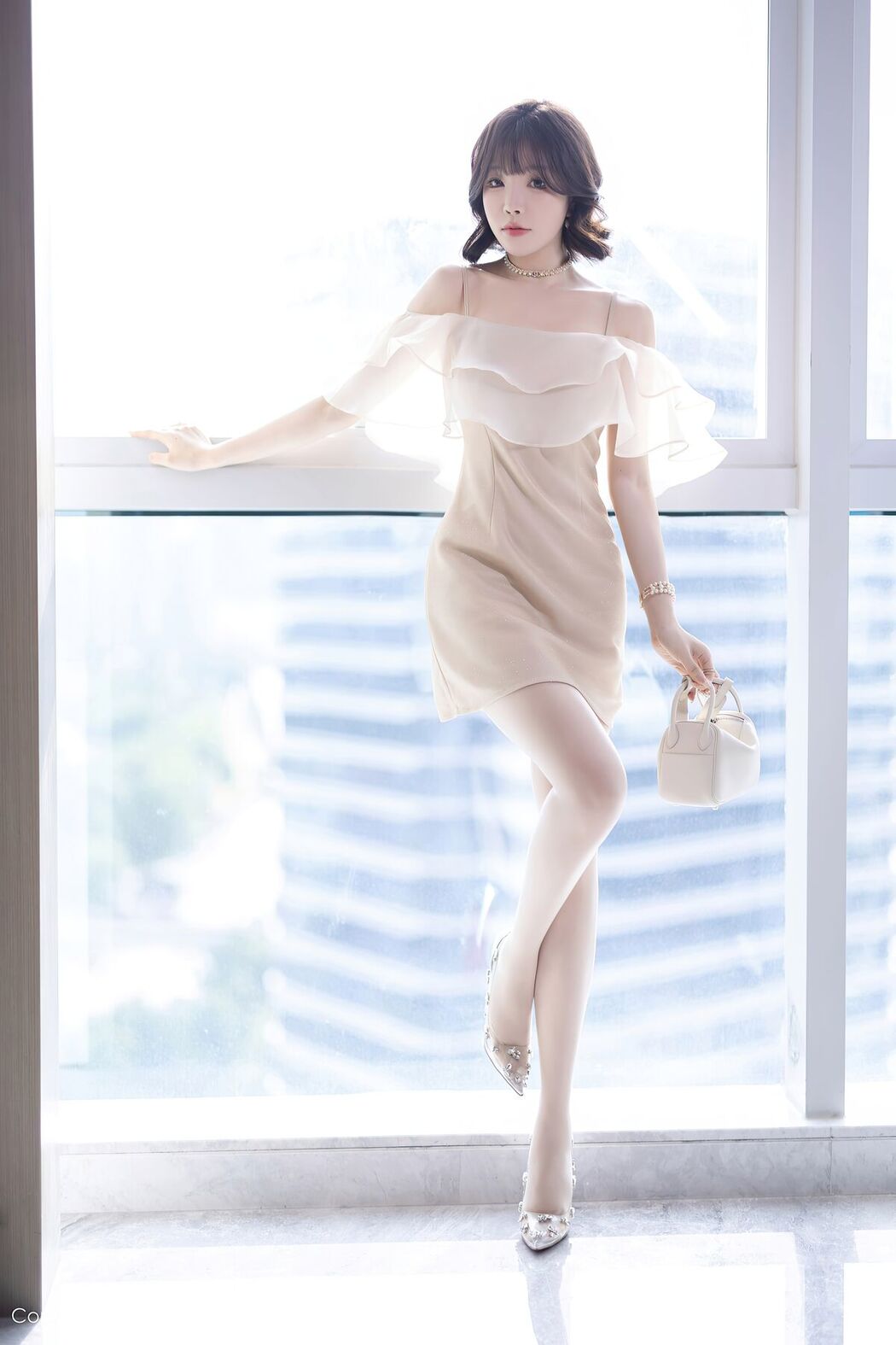 [XIUREN] No.8917 Xu Li Zhi Booty