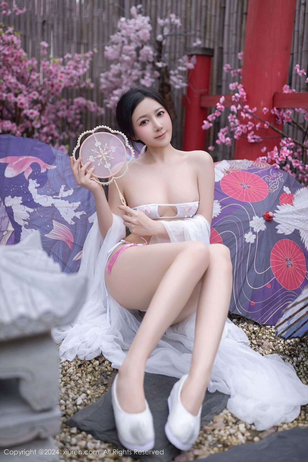 [XIUREN] No.8927 Yu Zi Jiang Fish