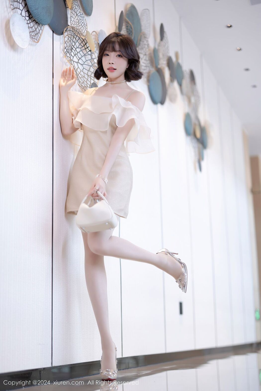 [XIUREN] No.8917 Xu Li Zhi Booty