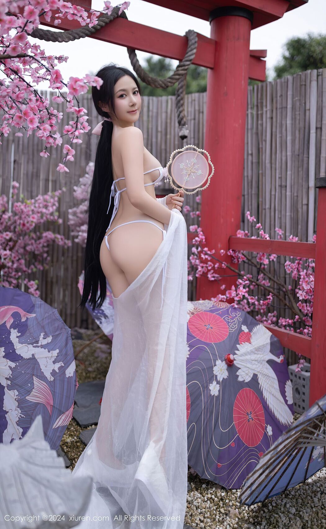 [XIUREN] No.8927 Yu Zi Jiang Fish