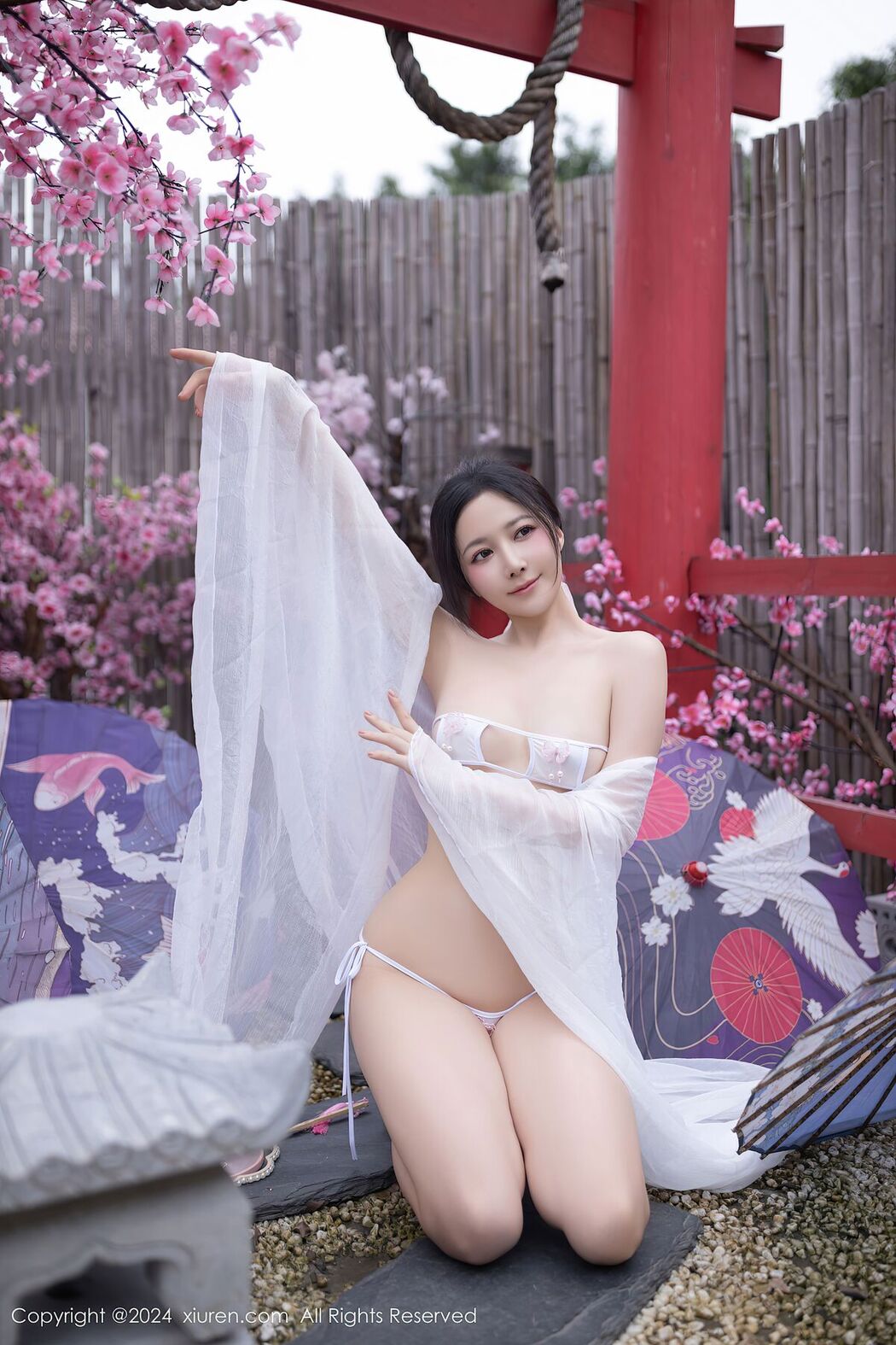 [XIUREN] No.8927 Yu Zi Jiang Fish