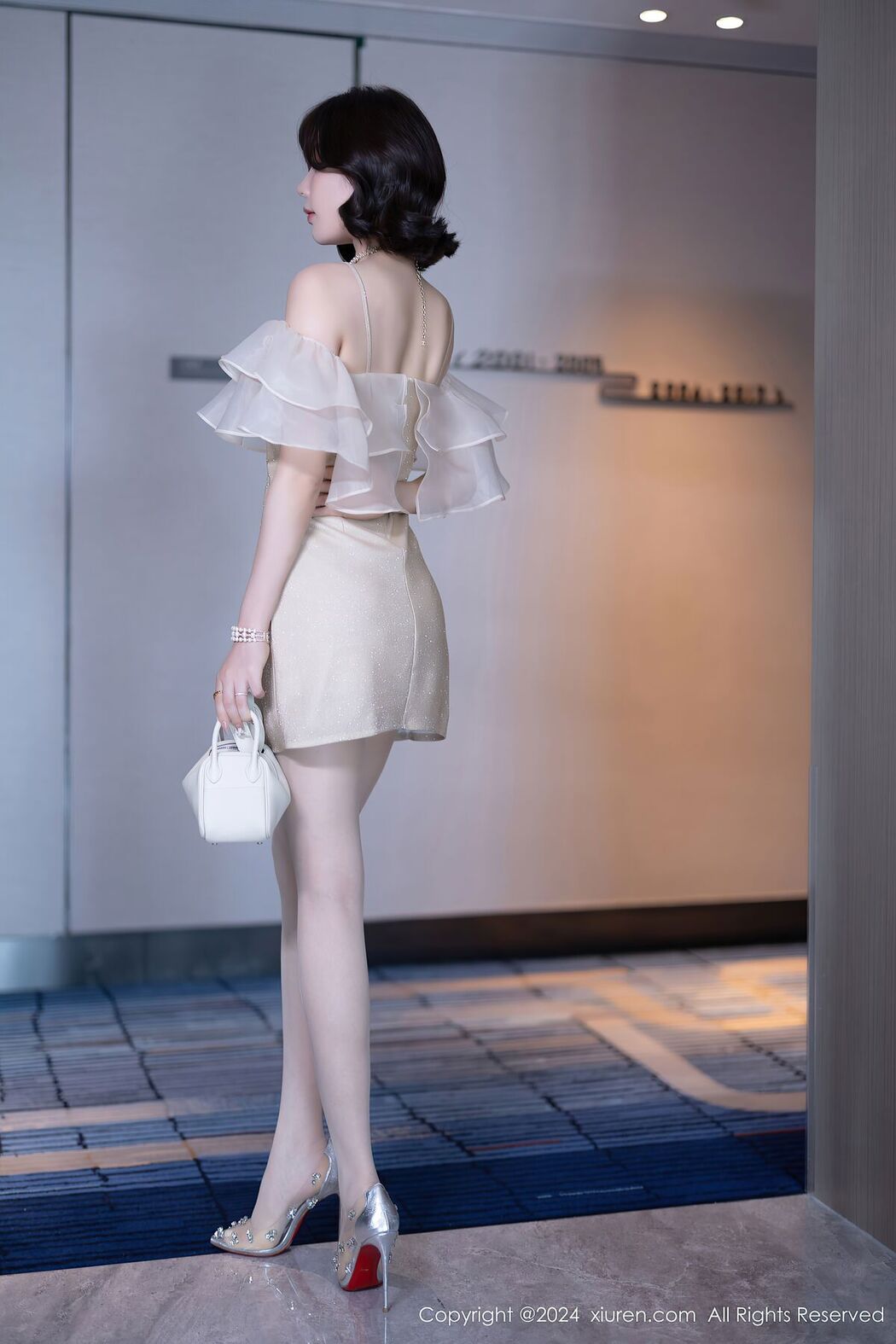 [XIUREN] No.8917 Xu Li Zhi Booty