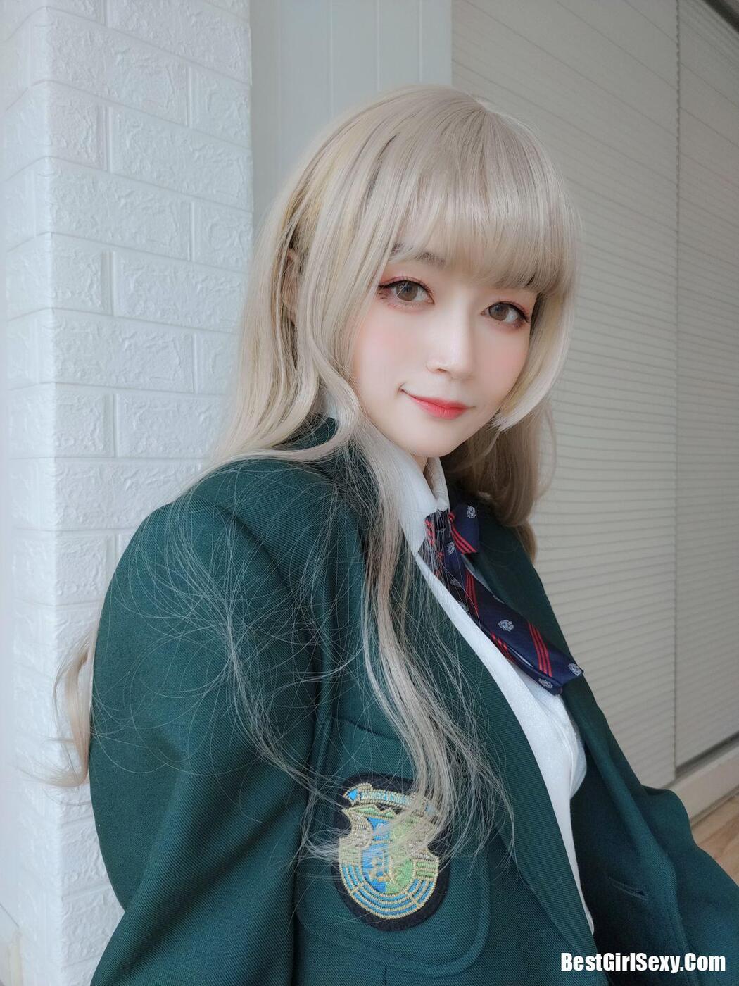 Coser@白银81 灰色空间