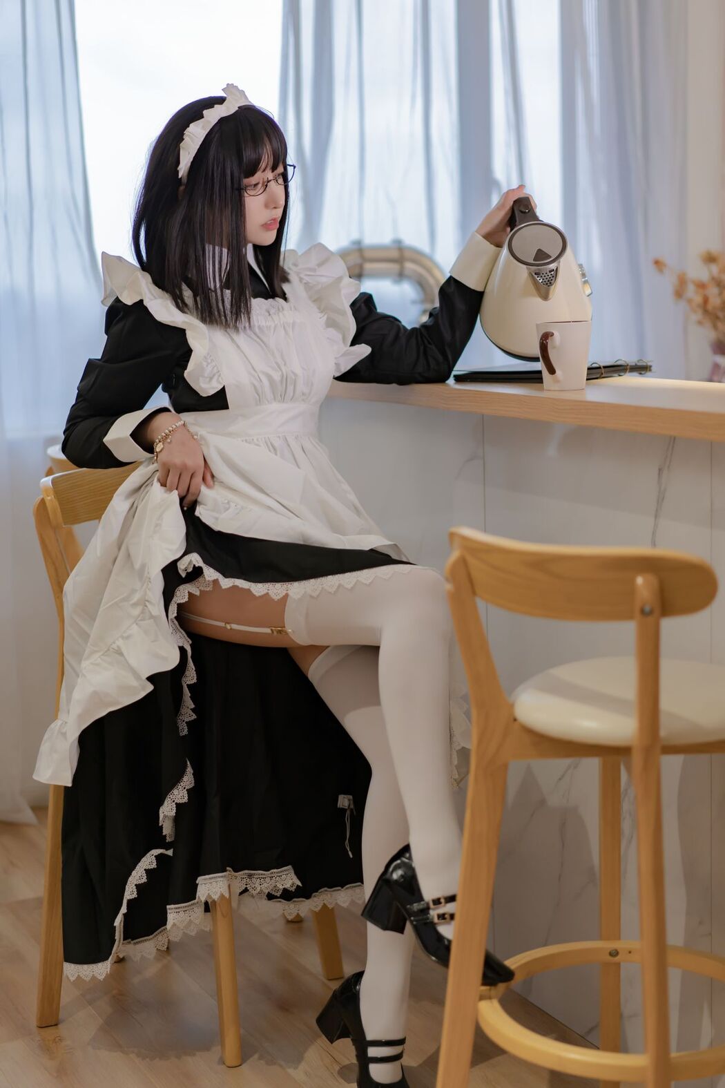 Coser@过期米线线喵 女仆长 Cover Photo