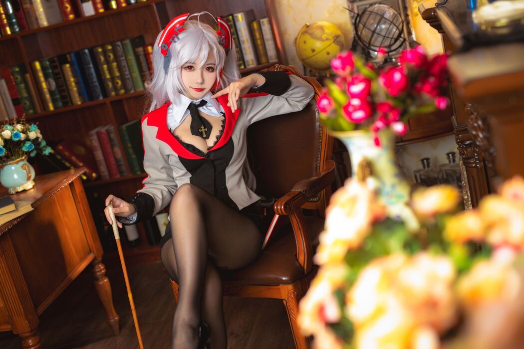 Coser@Momoko葵葵 教师 Cover Photo