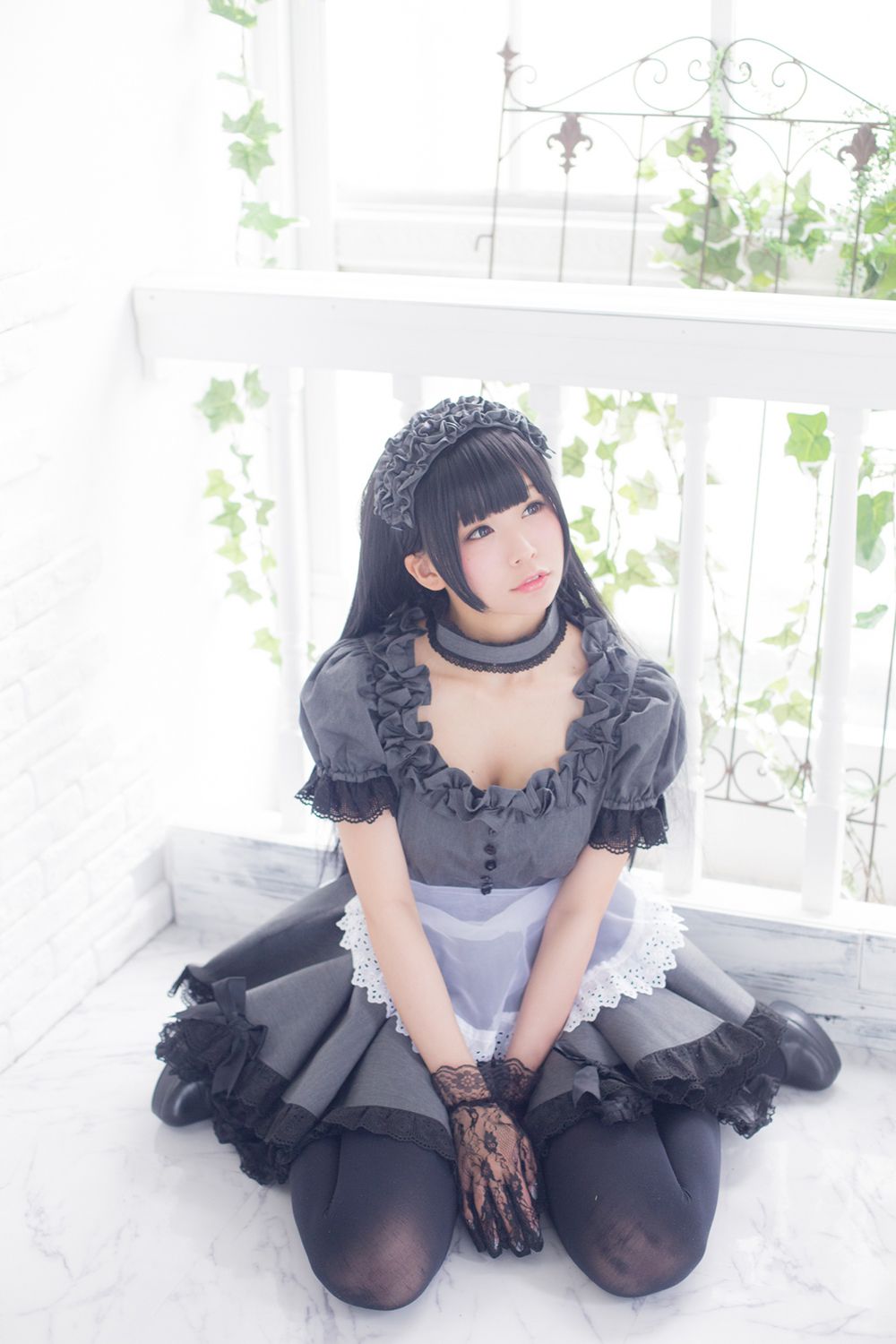 Coser@Akira Gray Maid Doll