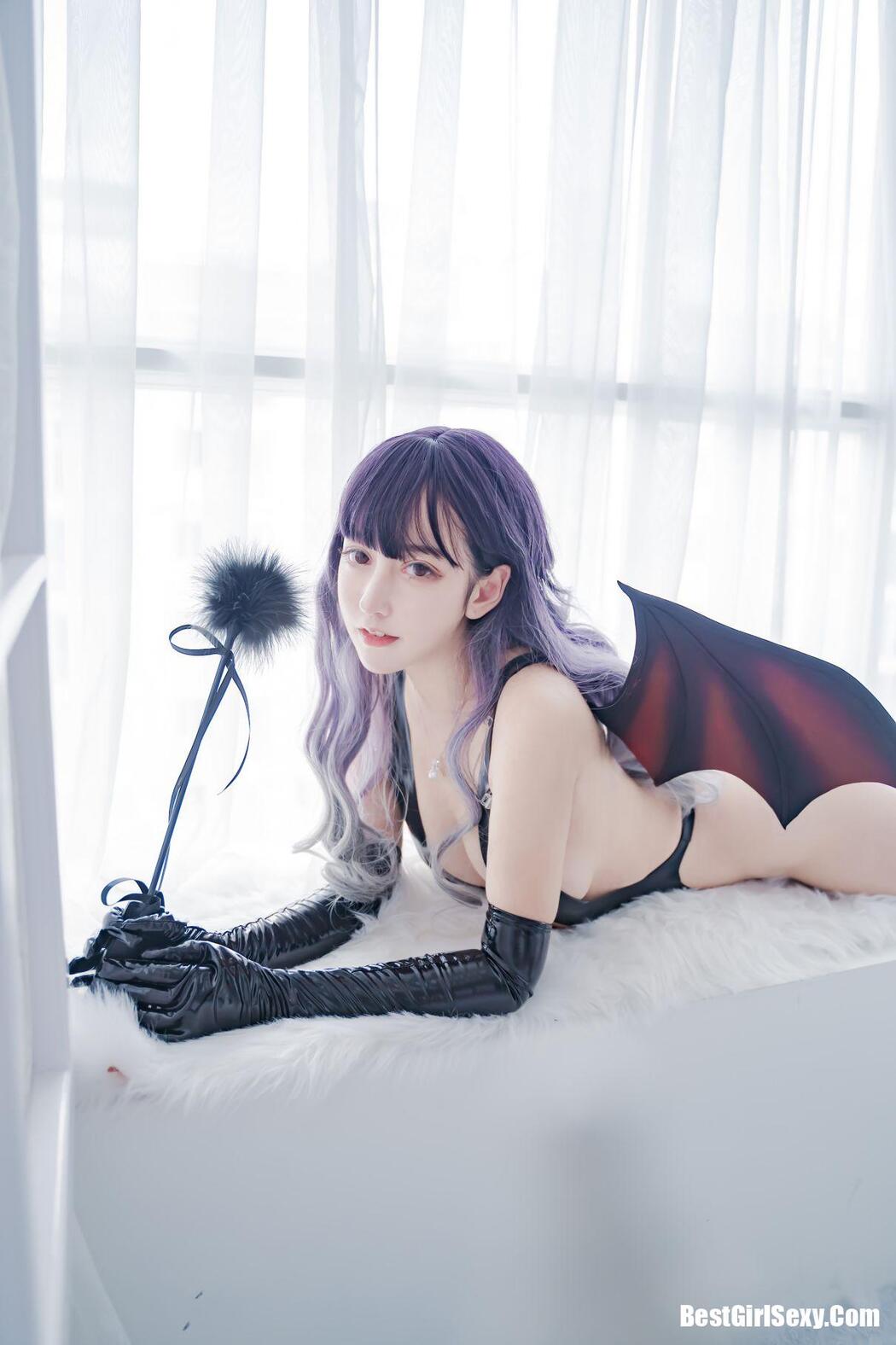Coser@过期米线线喵 胶衣恶魔