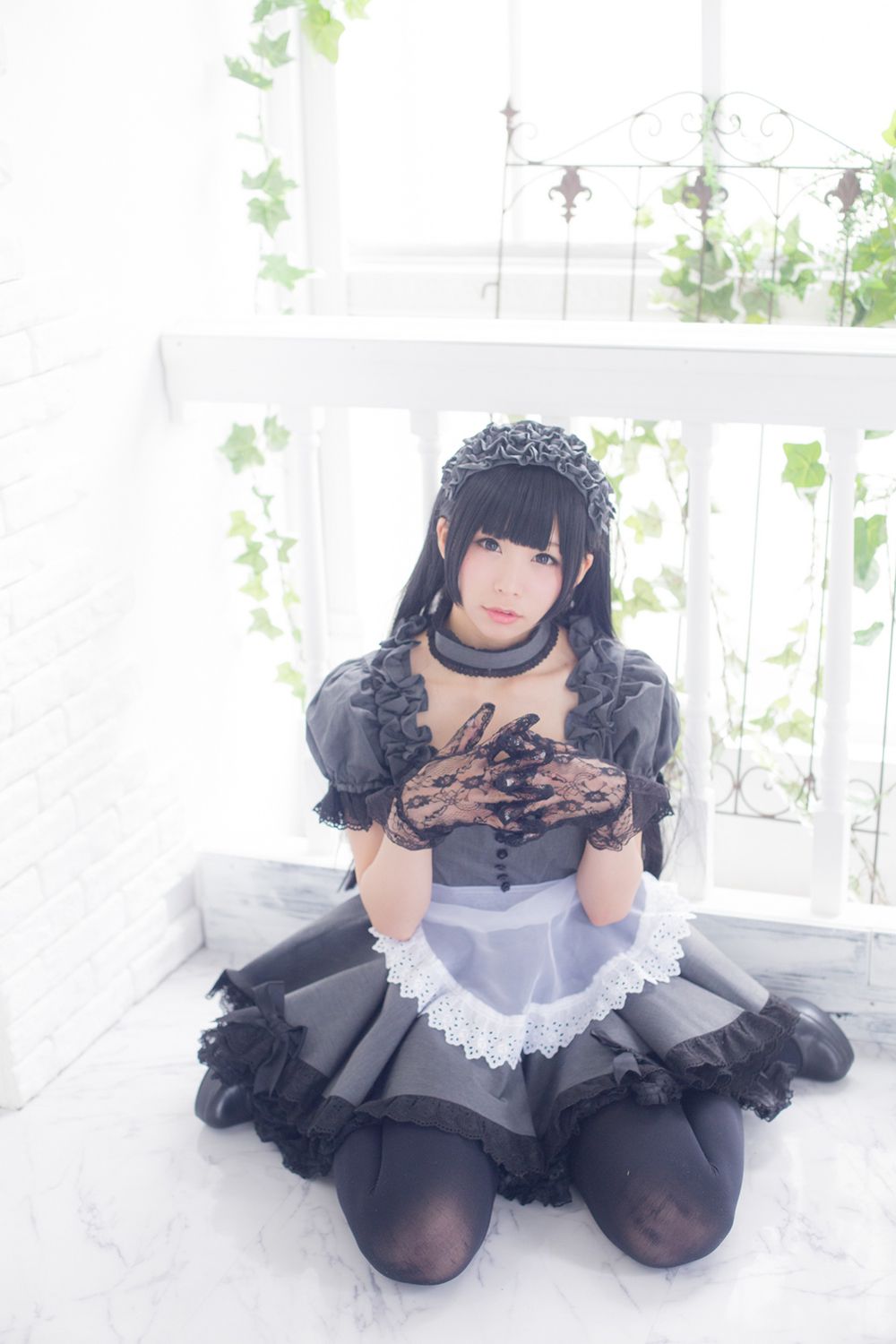 Coser@Akira Gray Maid Doll