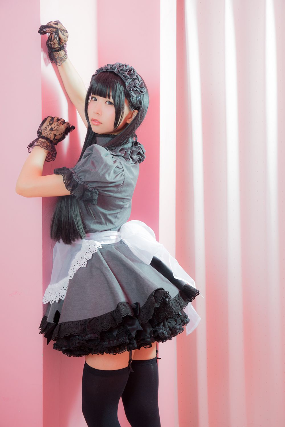 Coser@Akira Gray Maid Doll