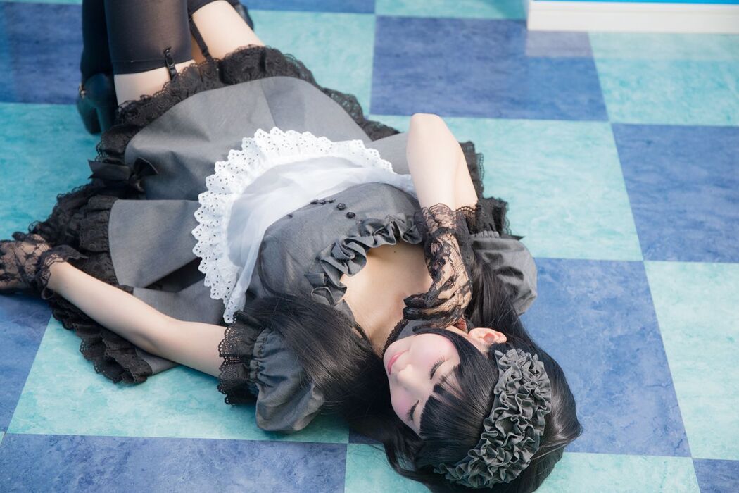 Coser@Akira Gray Maid Doll