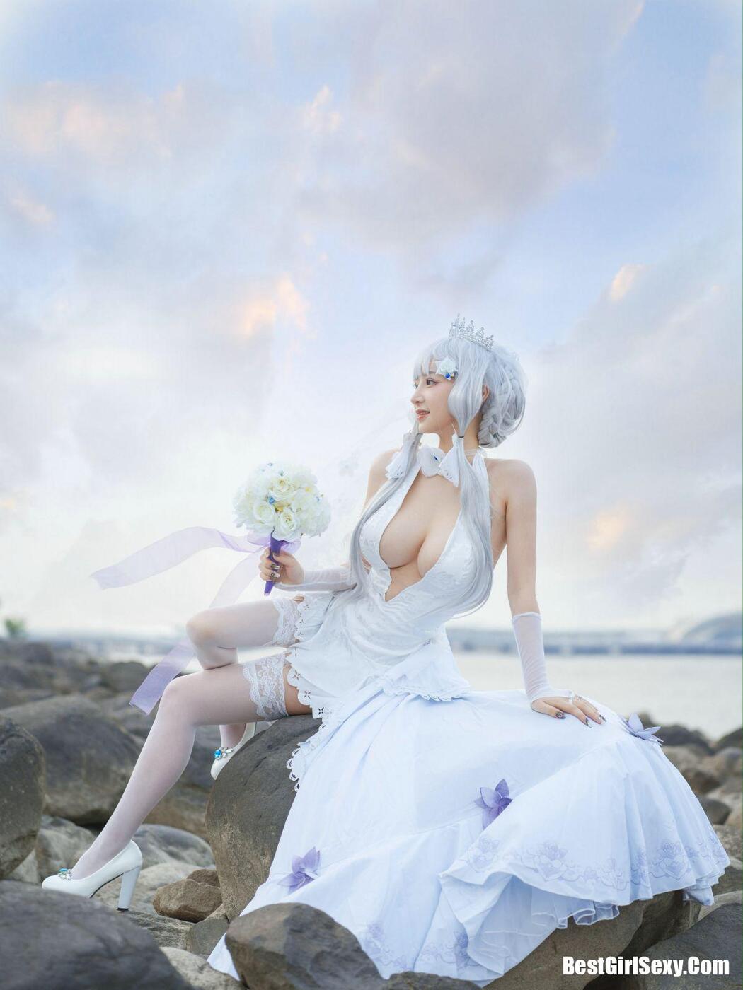 Coser@叉子宝宝 碧蓝光辉 白丝