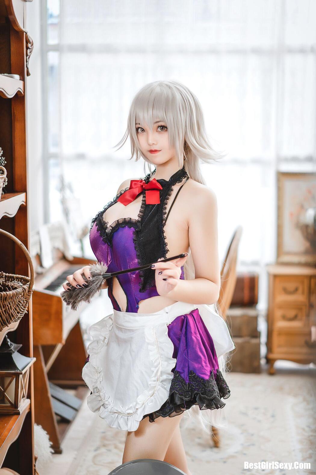 Coser@蜜汁猫裘 Vol.046 贞德女仆 Cover Photo